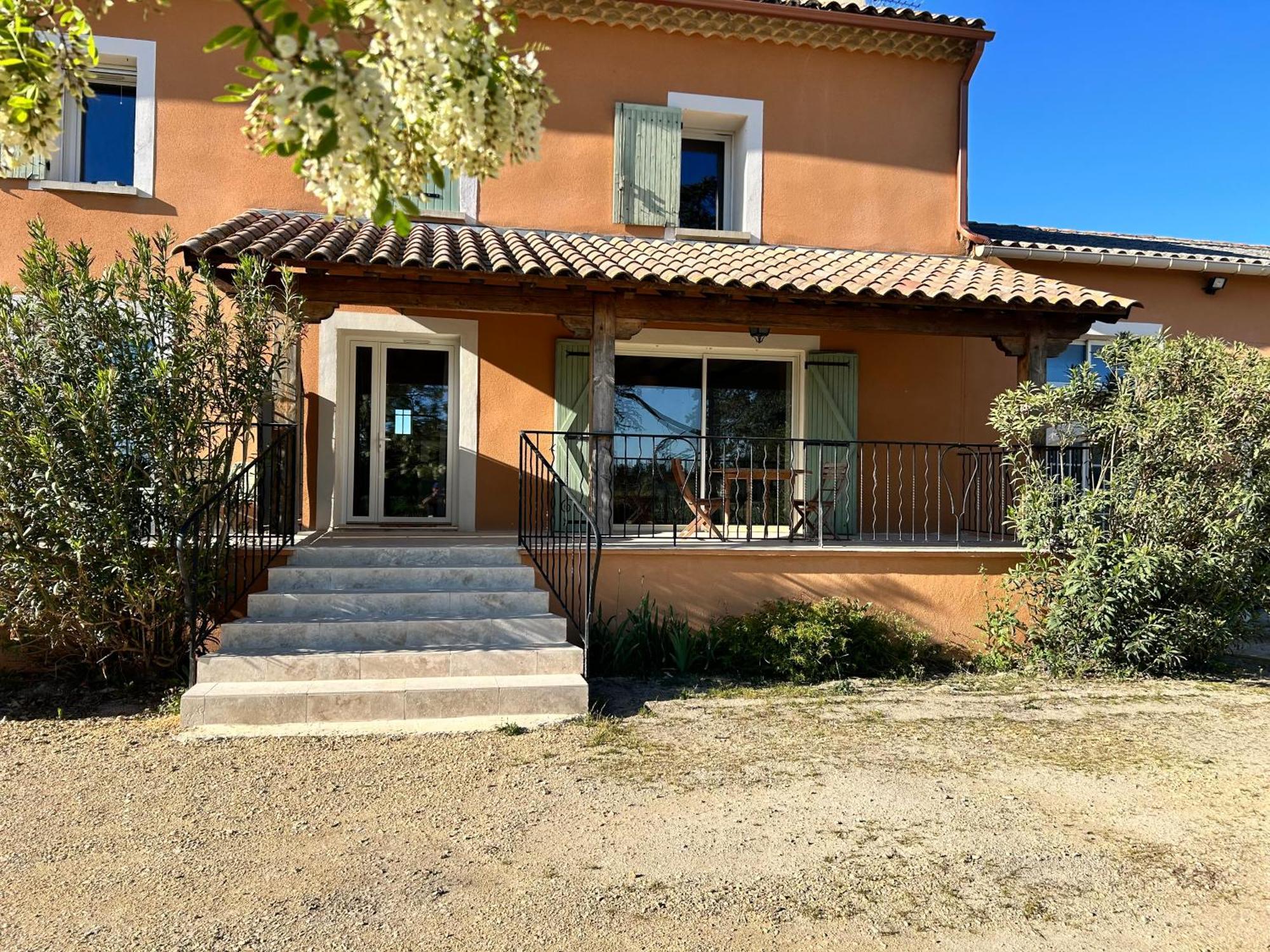 Bed and Breakfast La Capucelle Caderousse Exterior foto